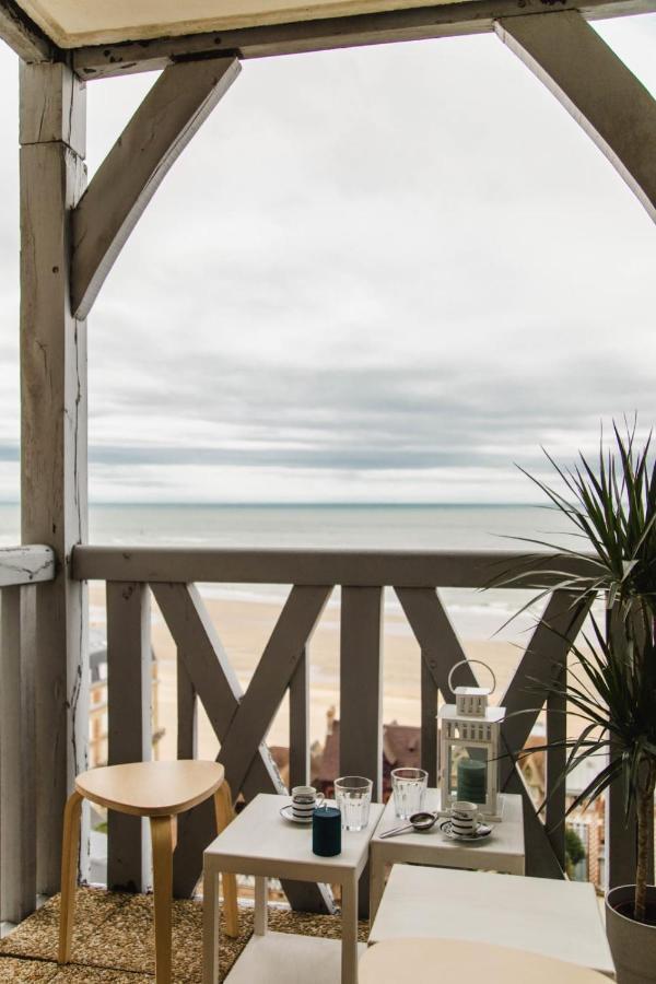 Les Tamaris - Studio With Sea View - Trouville-sur-mer Exteriör bild