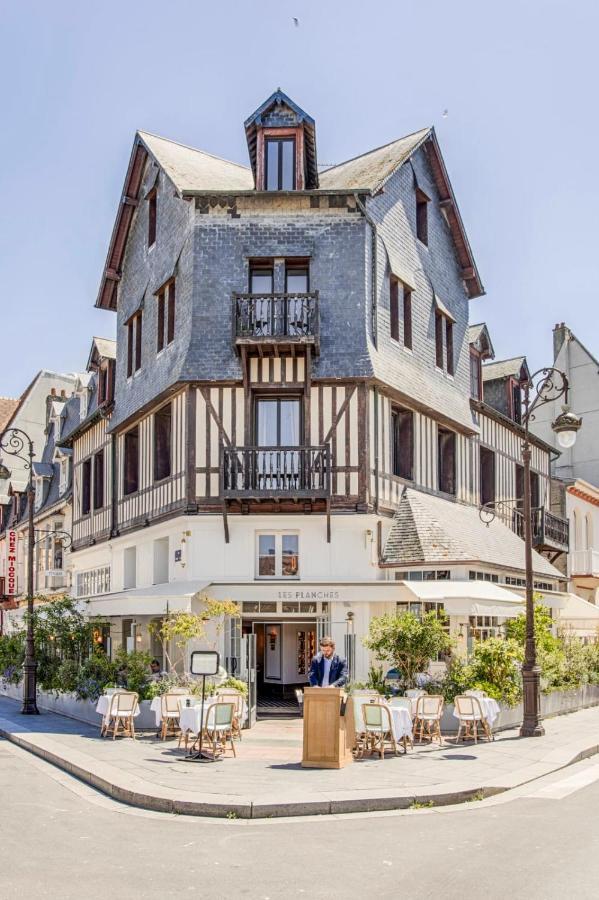 Les Tamaris - Studio With Sea View - Trouville-sur-mer Exteriör bild